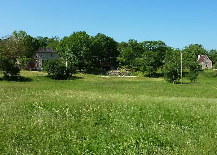 Nyaraló De Combarel *